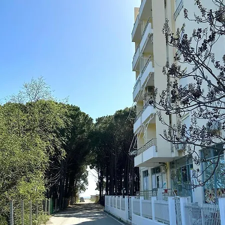 Velipoja Apartment Апартаменты *