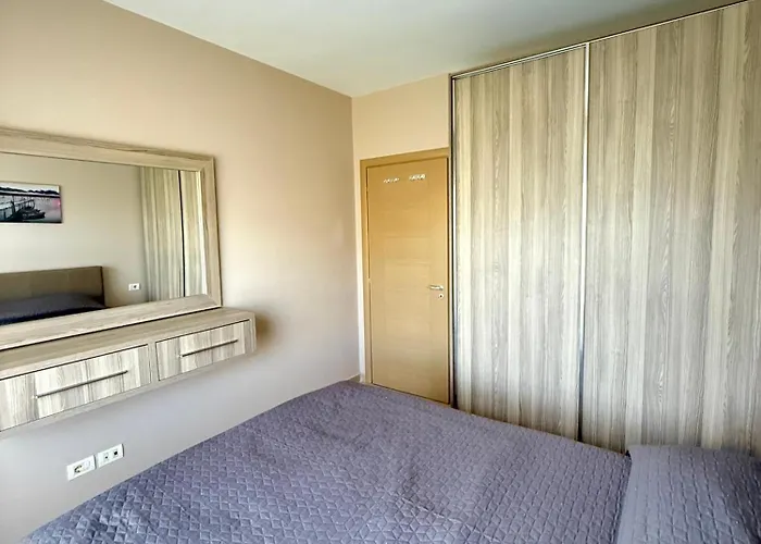 Velipoja Apartment *